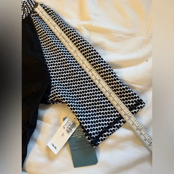 NWT - Swim / Rash Guard - Picture 7 of 7